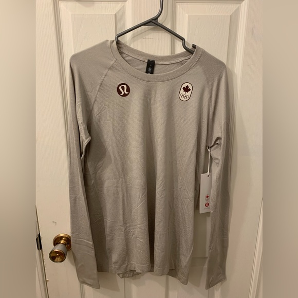 Lululemon nwts Team Canada long sleeve Swiftly tech - Picture 1 of 7